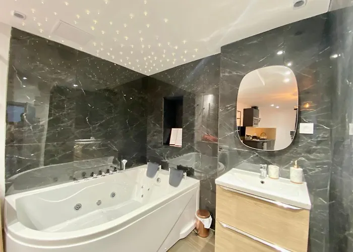 Apartment Un Moment De Detente - Balneo - 043 *